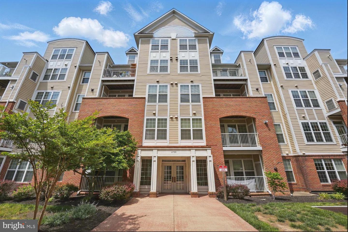 2700 Bellforest Court #201, Vienna