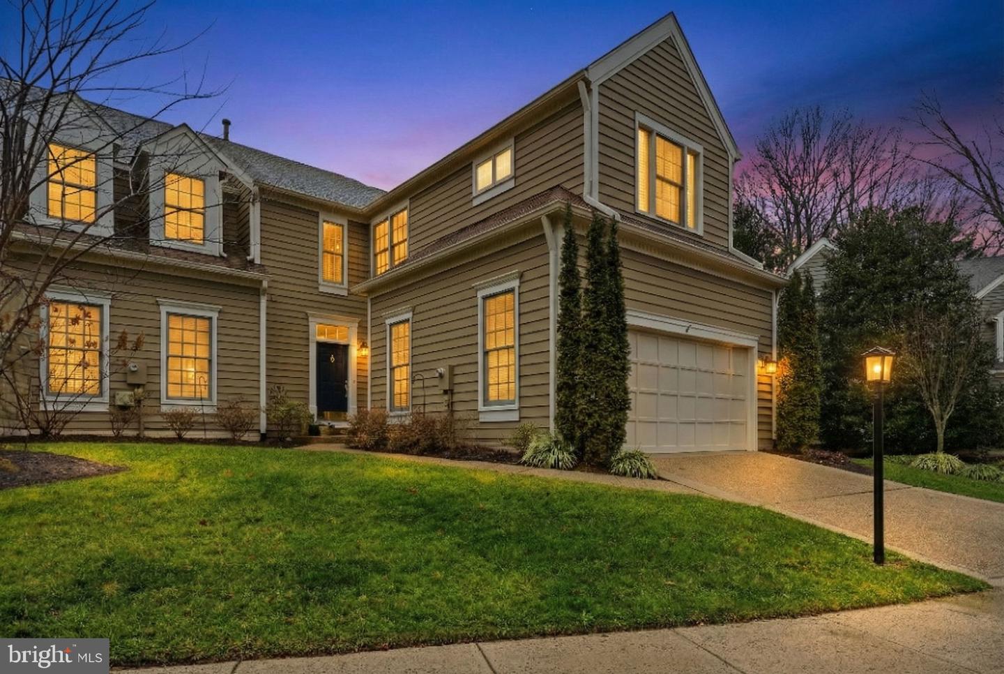 11411 Hollow Timber Court, Reston