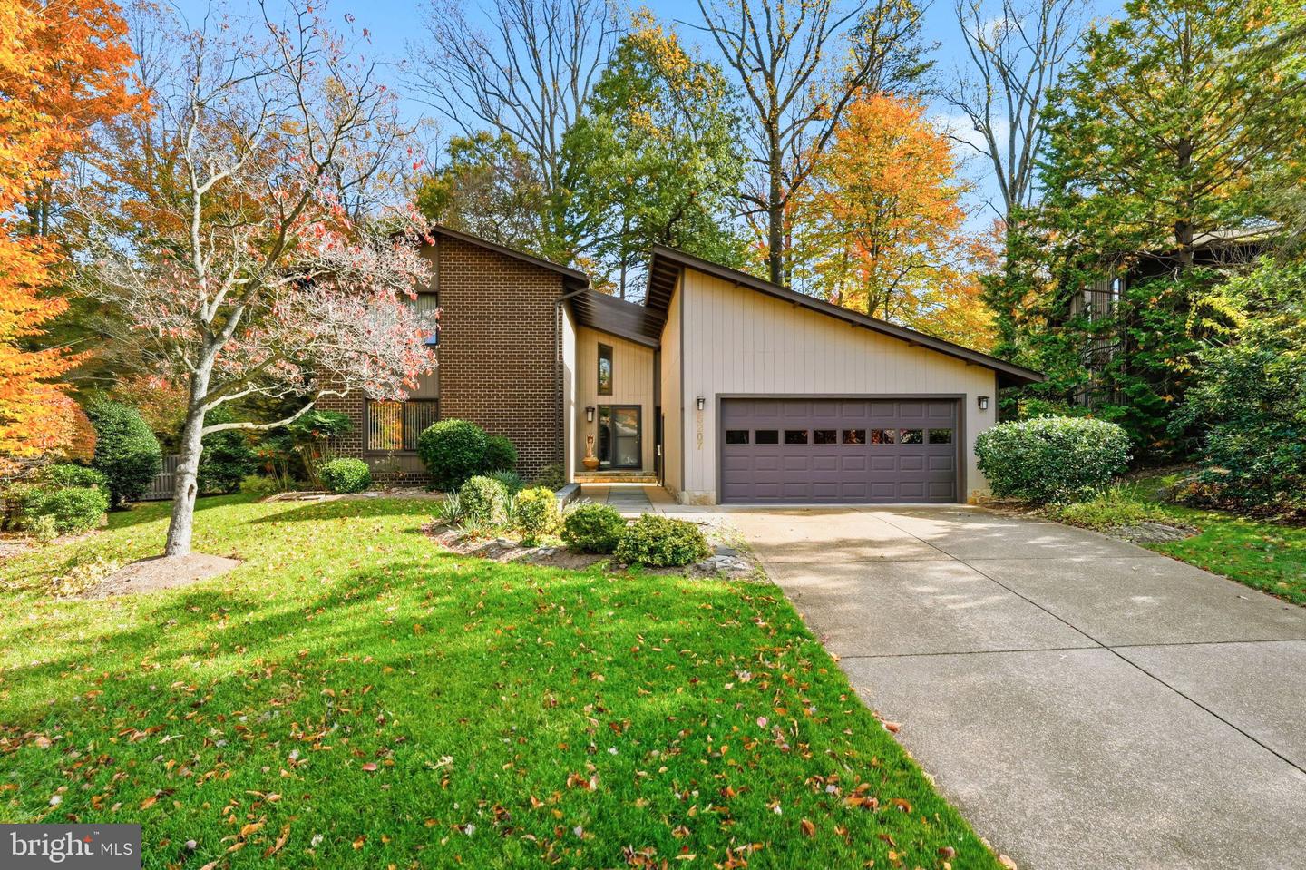 5207 Capon Hill Place, Burke