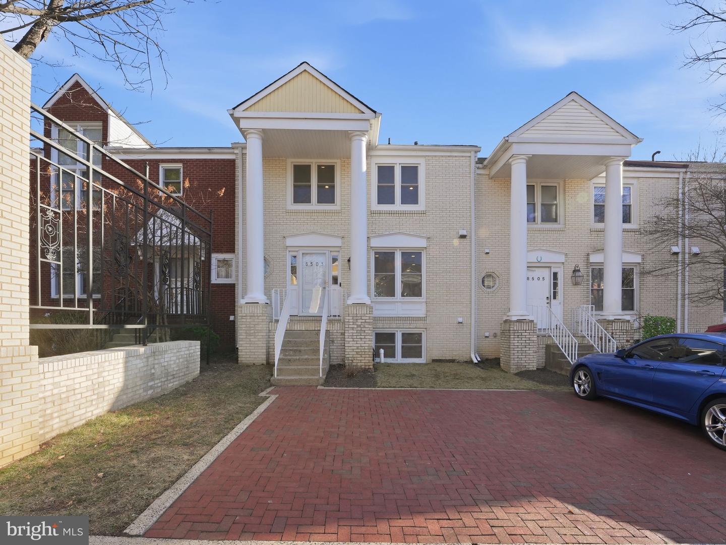 8503 Jeffersonian Court, Vienna