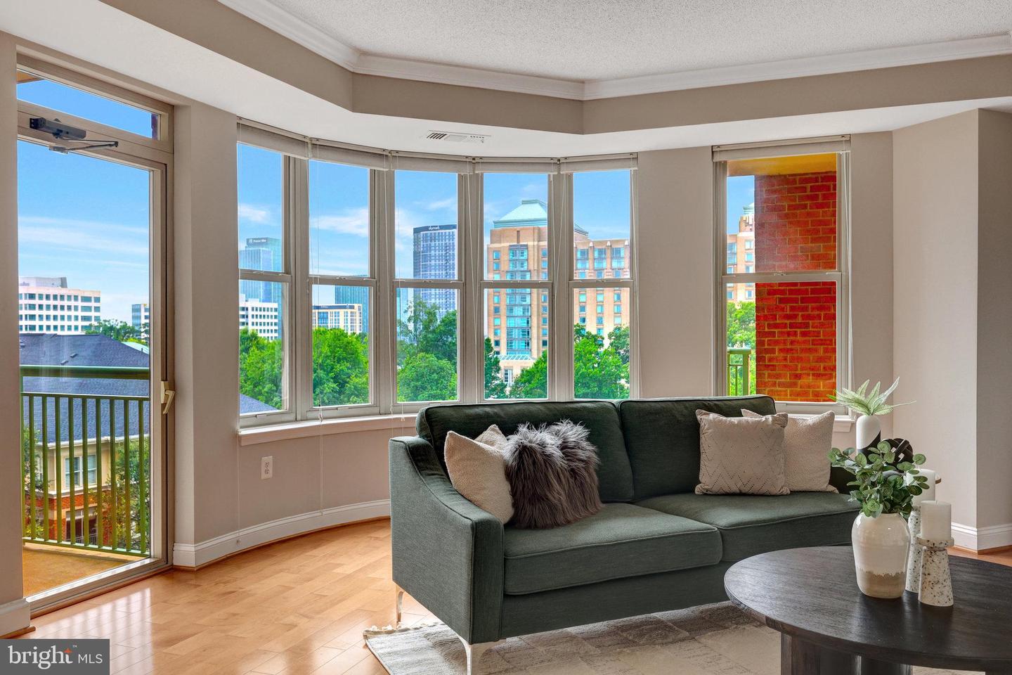 11776 Stratford House Place #601, Reston