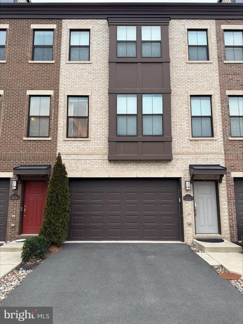 3122 Alan Shepard Street, Herndon