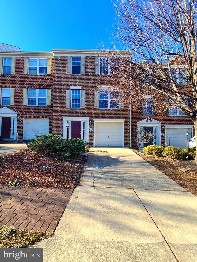 8118 Horseshoe Cottage Circle, Lorton