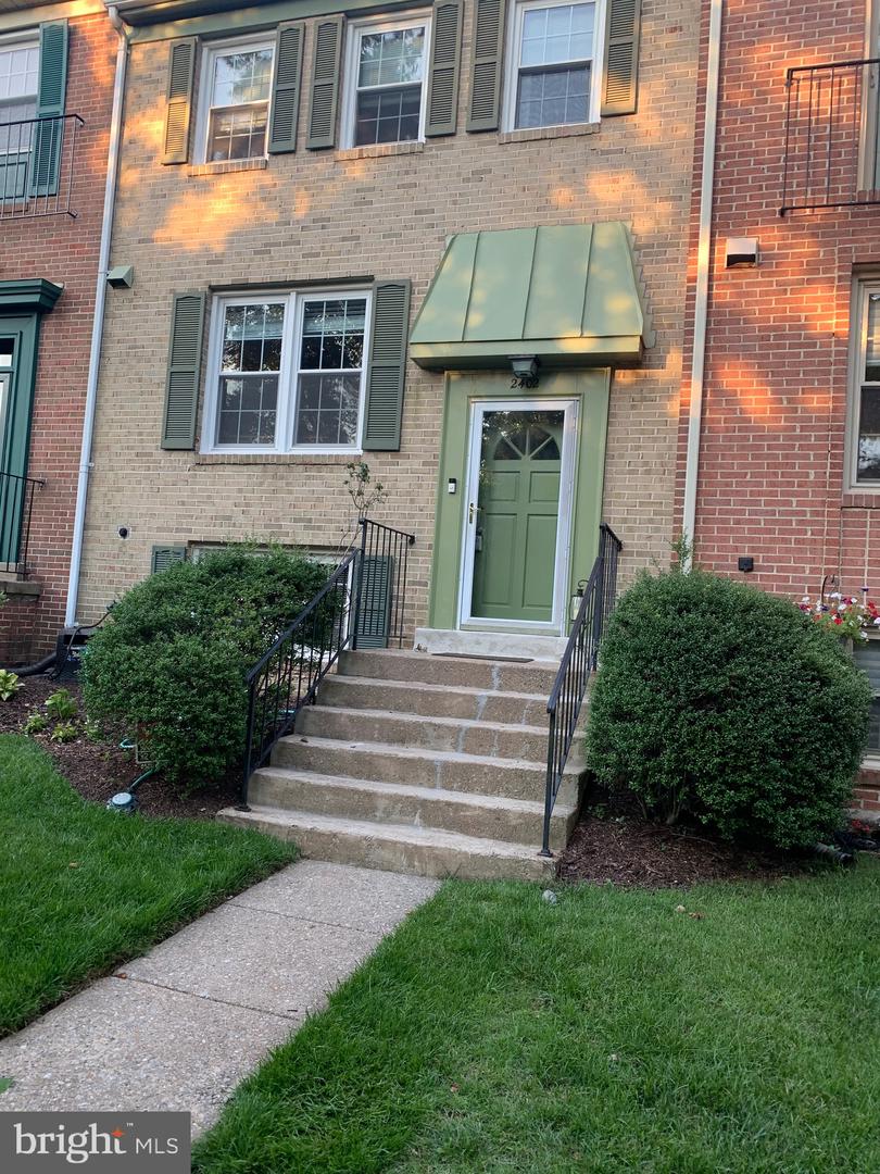 2402 Windbreak Drive, Alexandria