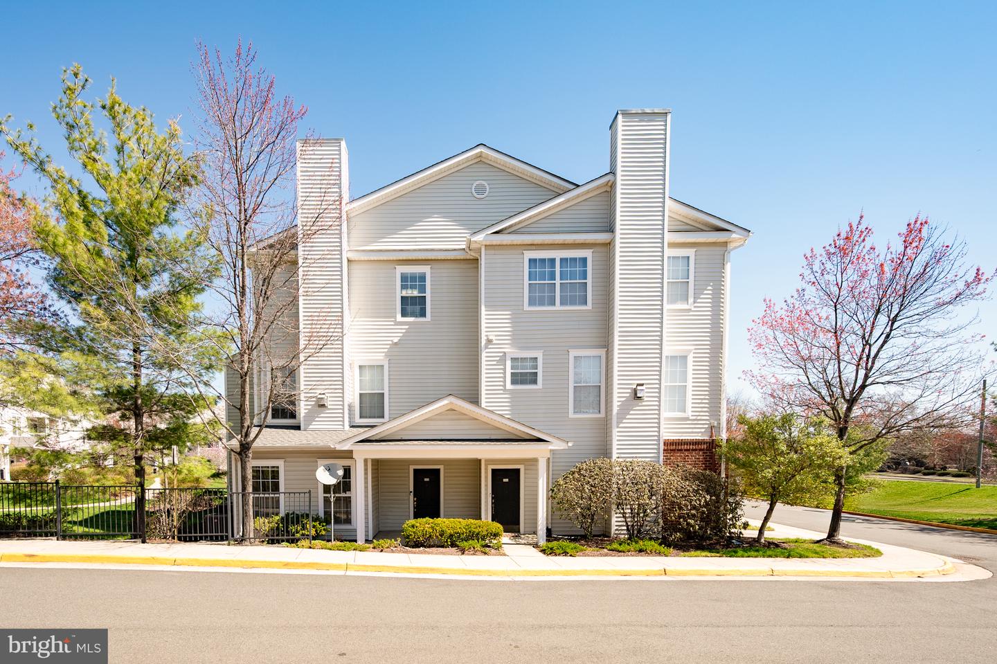 13048 Cabin Creek Road #13048, Herndon
