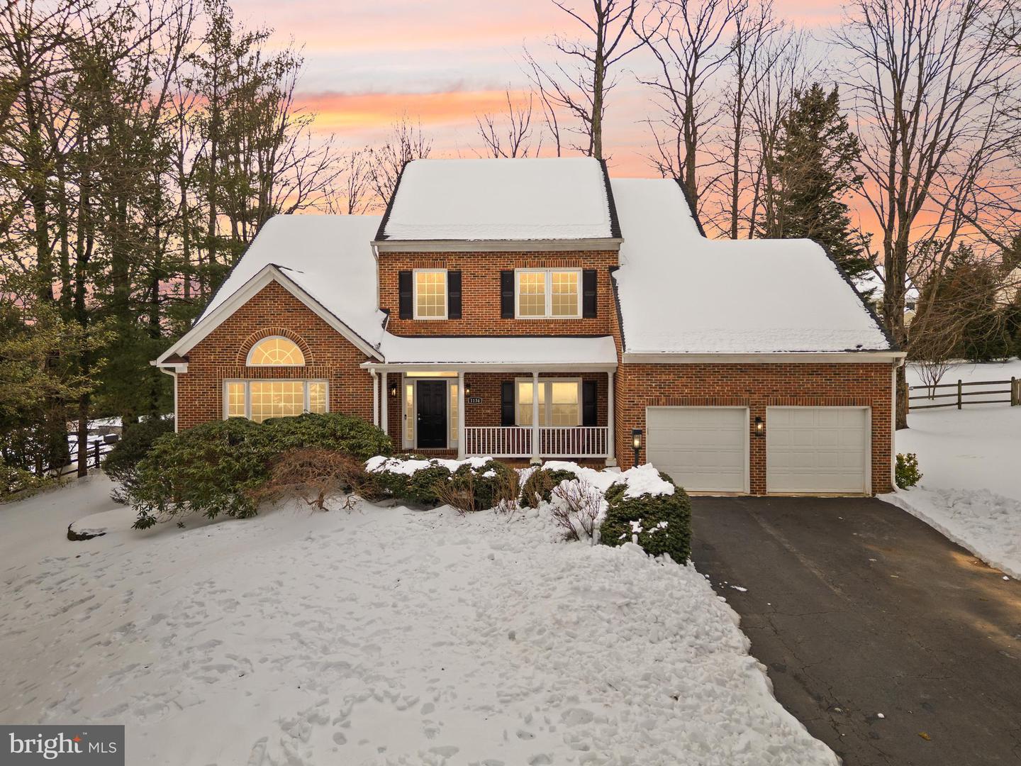 1134 Round Pebble Lane, Reston