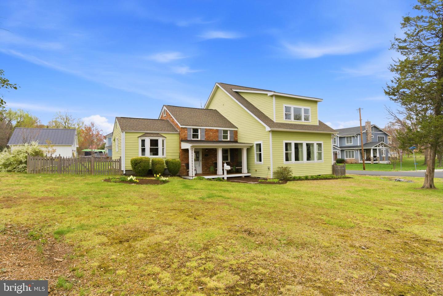 720 Park Avenue, Herndon