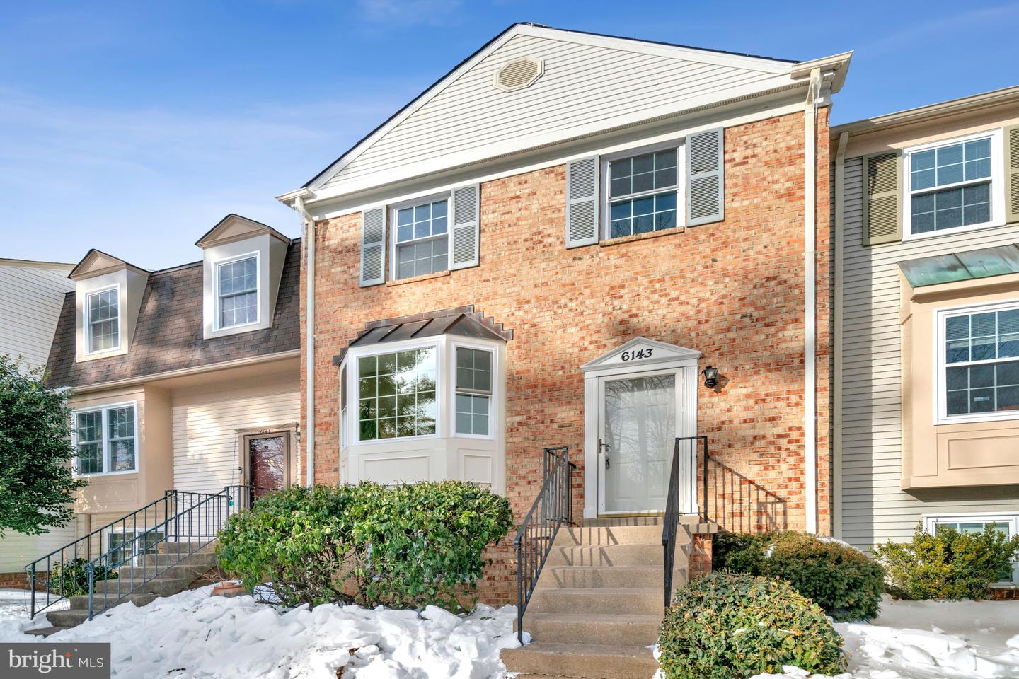 6143 Green Hollow Court, Springfield