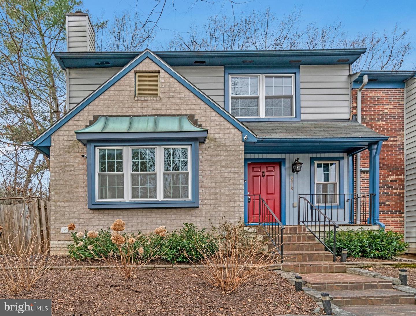 5918 Roberts Common Court, Burke