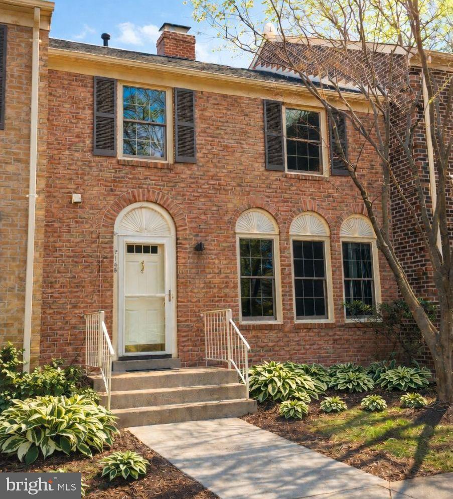 2145 Kings Mill Court, Falls Church