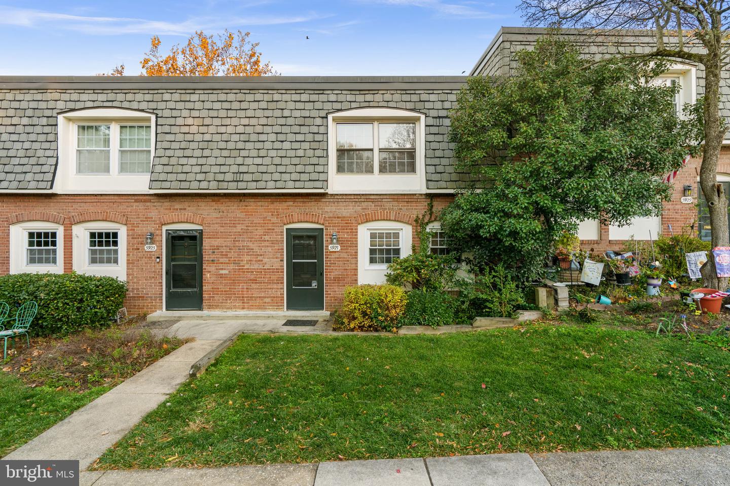 5927 Bayshire Road #115, Springfield