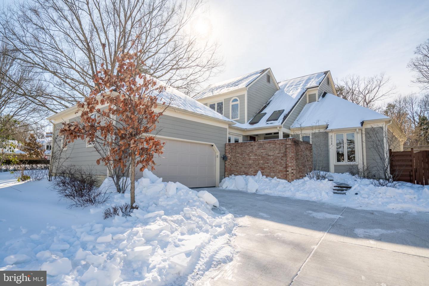 2924 Elmesmeade Court, Oakton