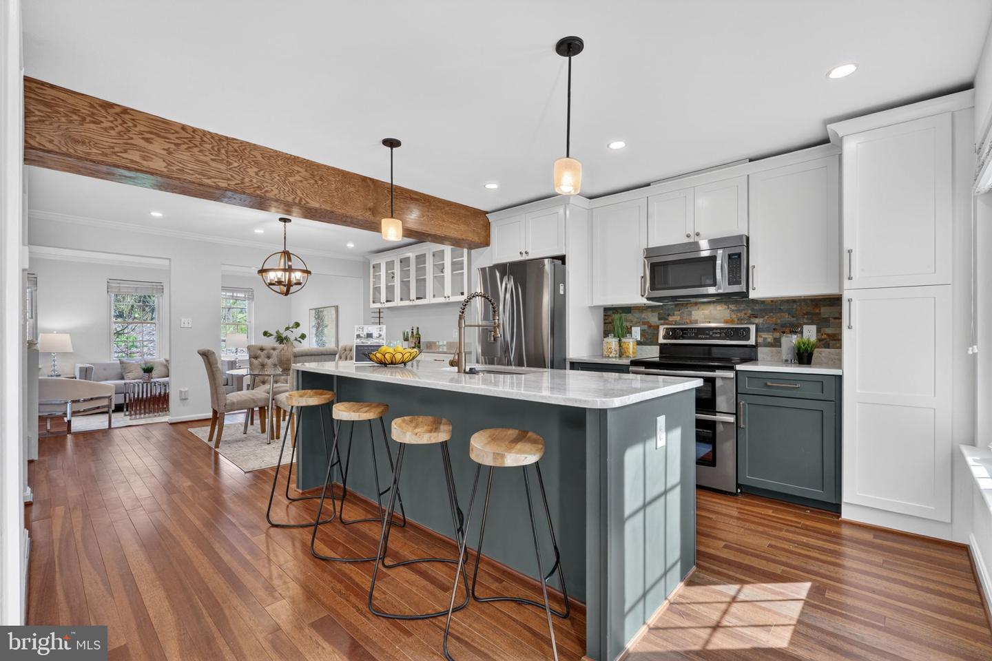 5707 Lawsons Hill Court, Alexandria