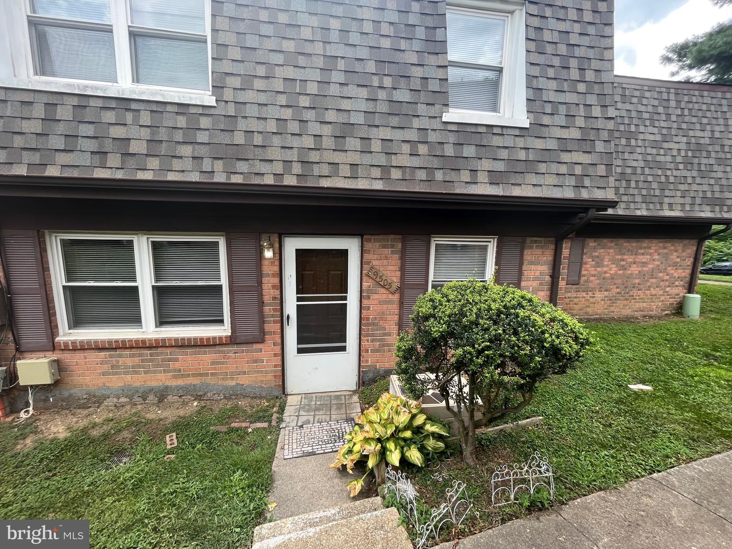 9505 Hagel Circle #01/B, Lorton