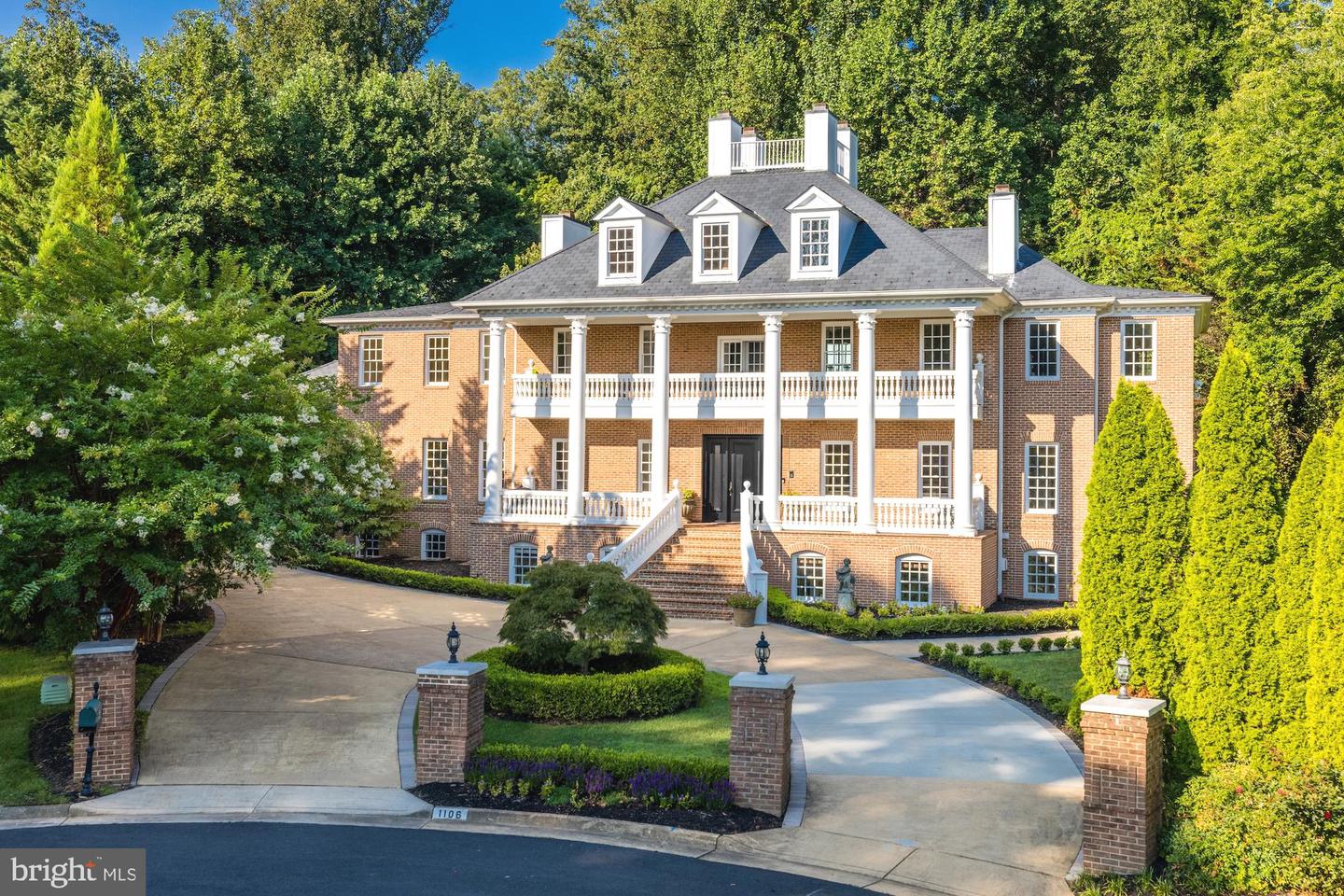 1106 Mill Ridge, Mclean