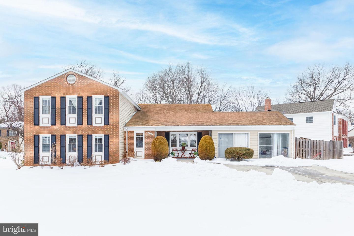 2104 Maleady Drive, Herndon