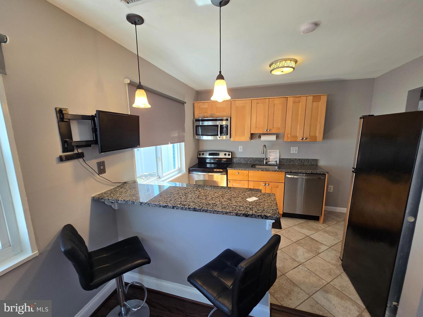 2223 Huntington Avenue, Alexandria