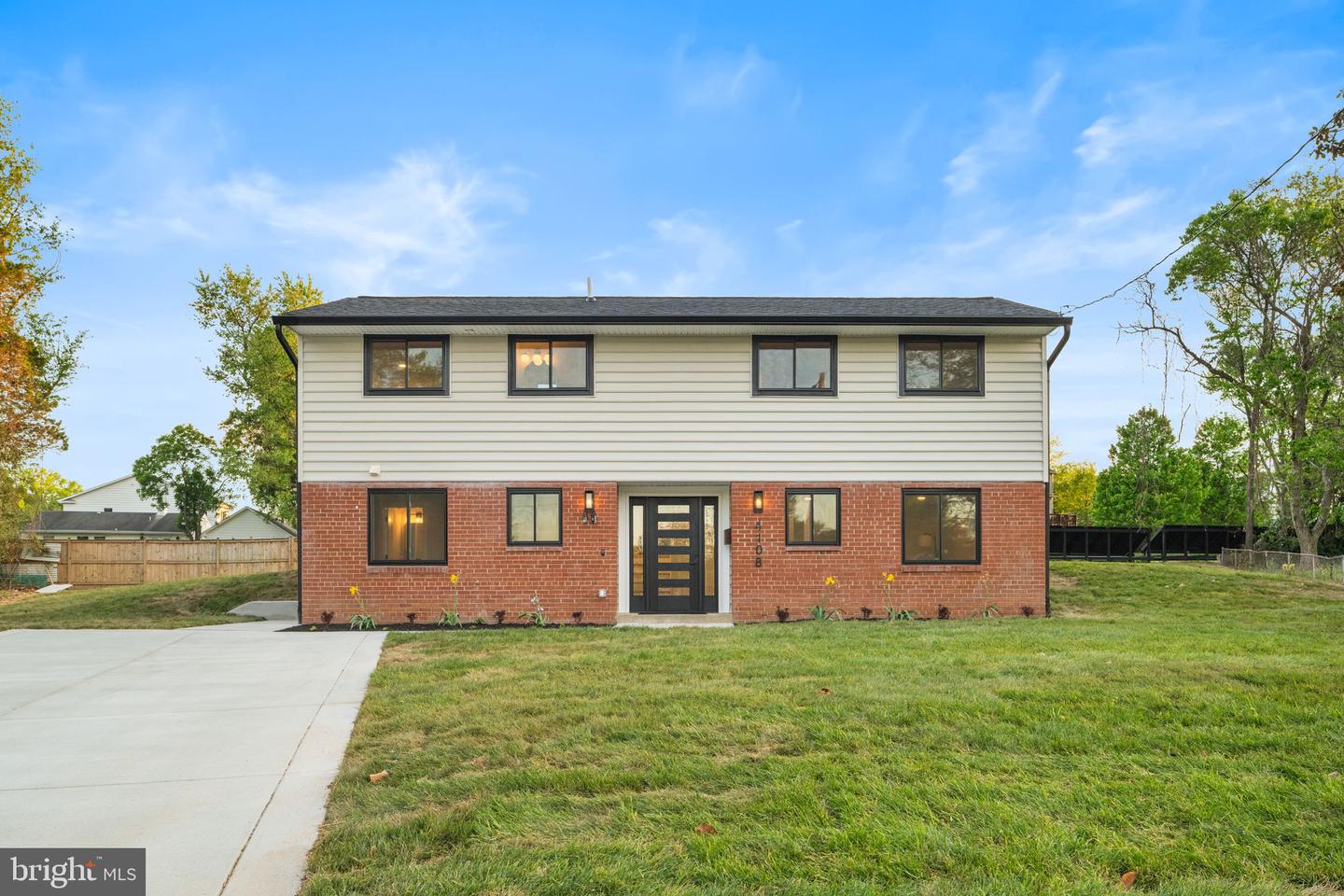 4108 Dakota Court, Alexandria
