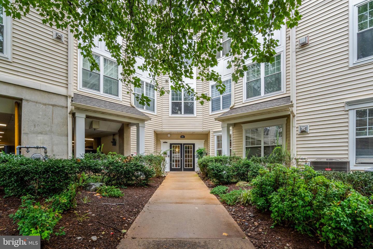 3851 Aristotle Court #1-404, Fairfax
