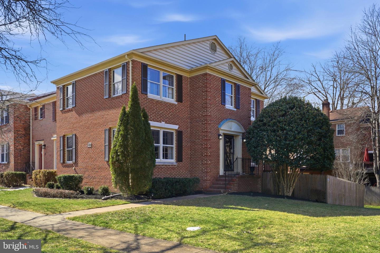 9424 Park Hunt Court, Springfield