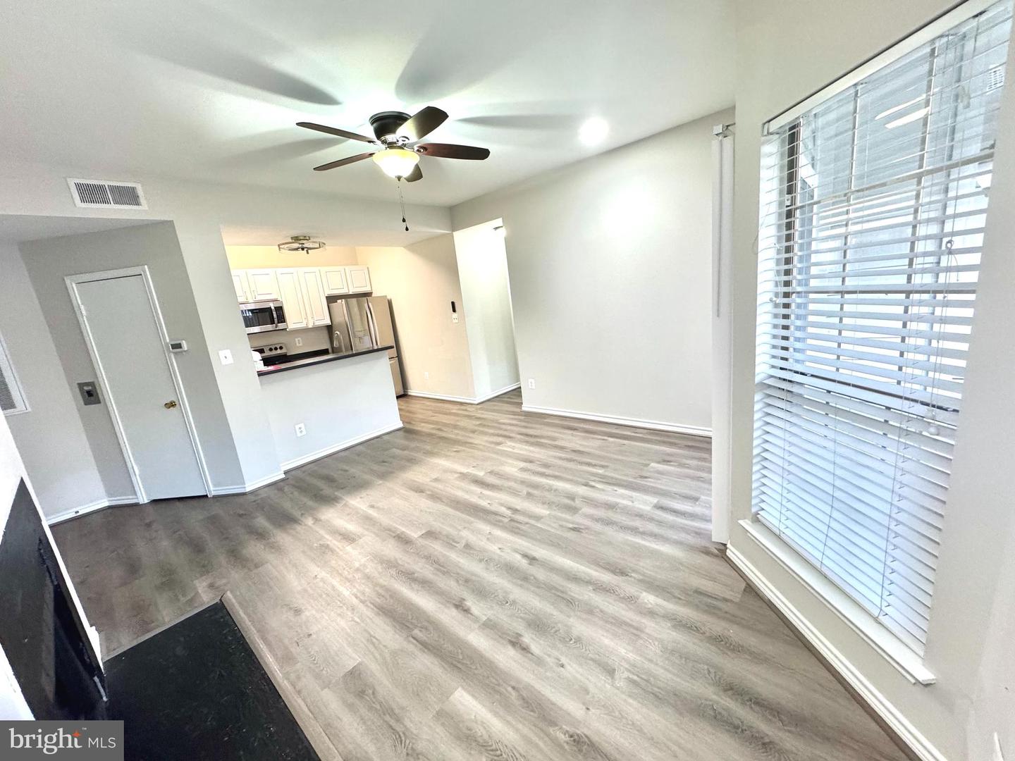 12154 Penderview Terrace #1204, Fairfax
