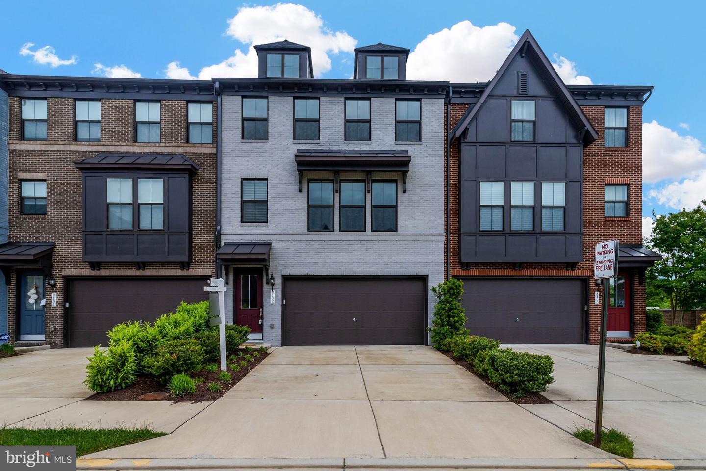 8102 Zoe Place