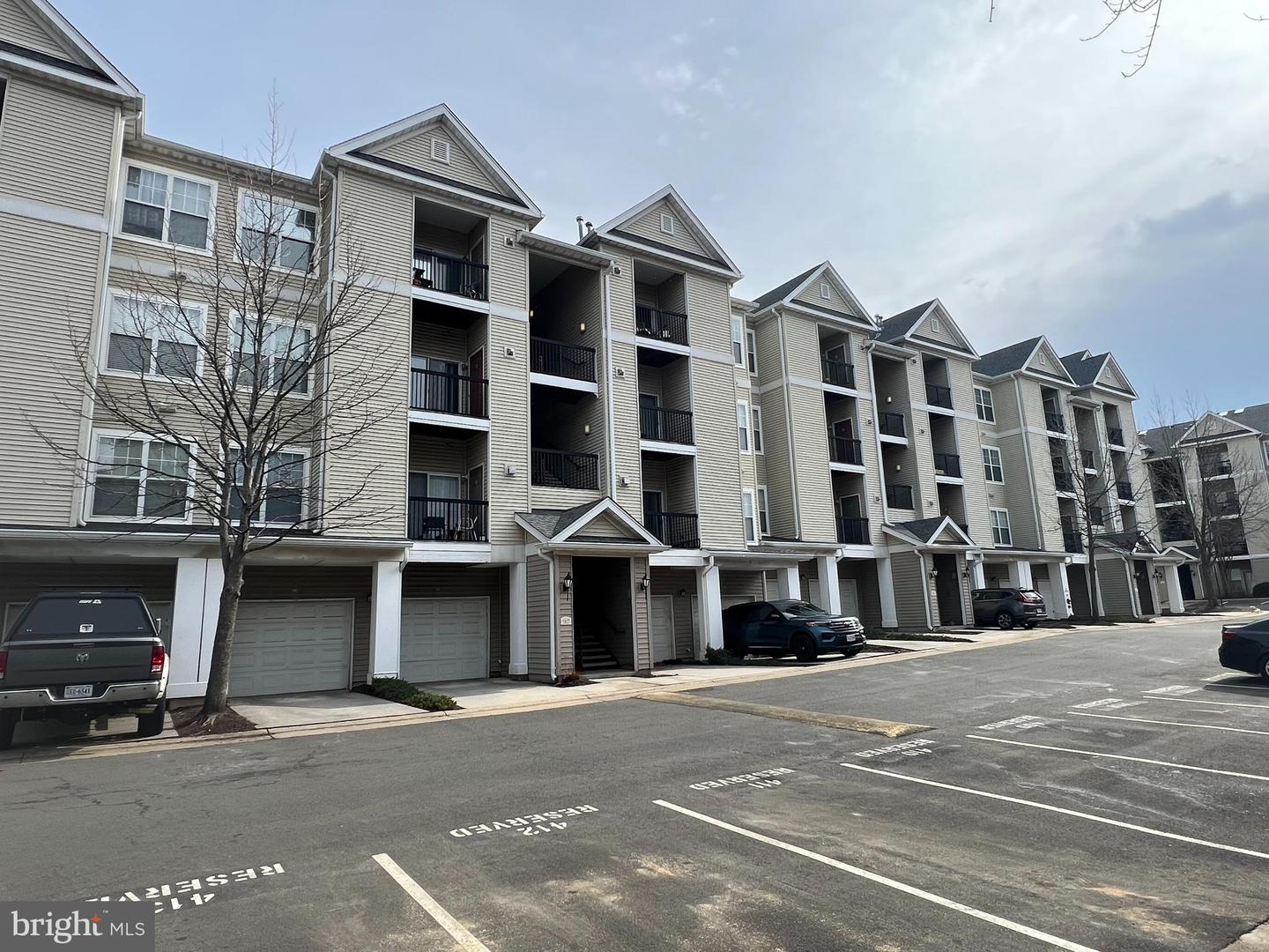 5107 Travis Edward Way #d, Centreville