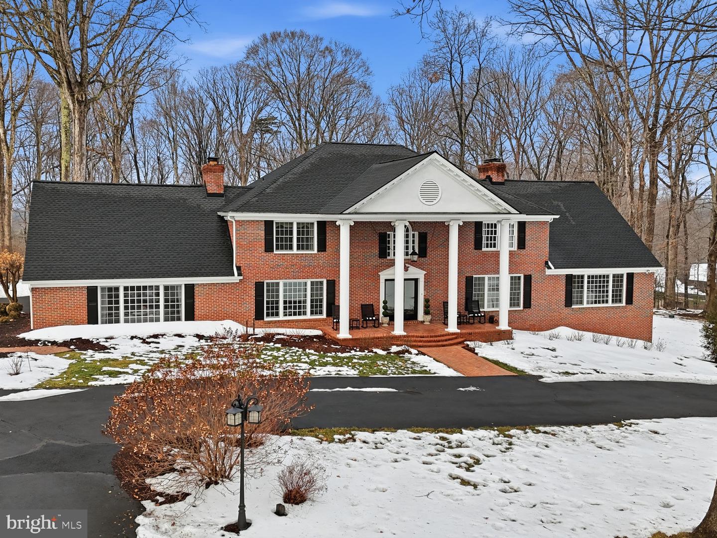 6704 Cedar View Court, Clifton