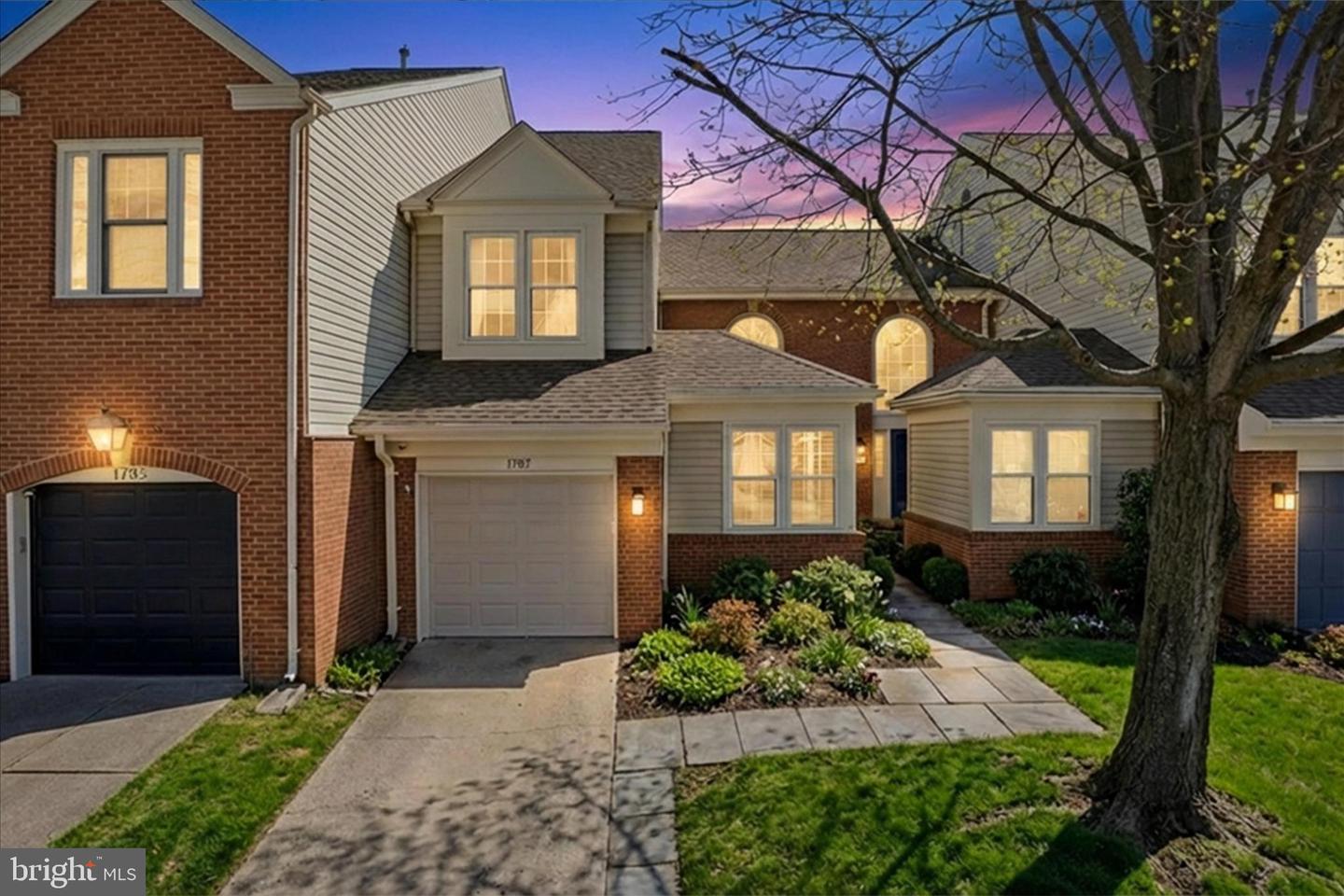 1787 Duffield Lane, Alexandria