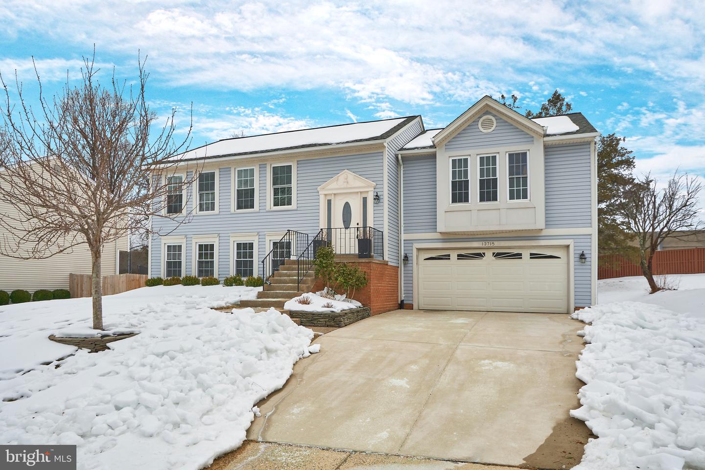 13715 Eastcliff Circle, Centreville