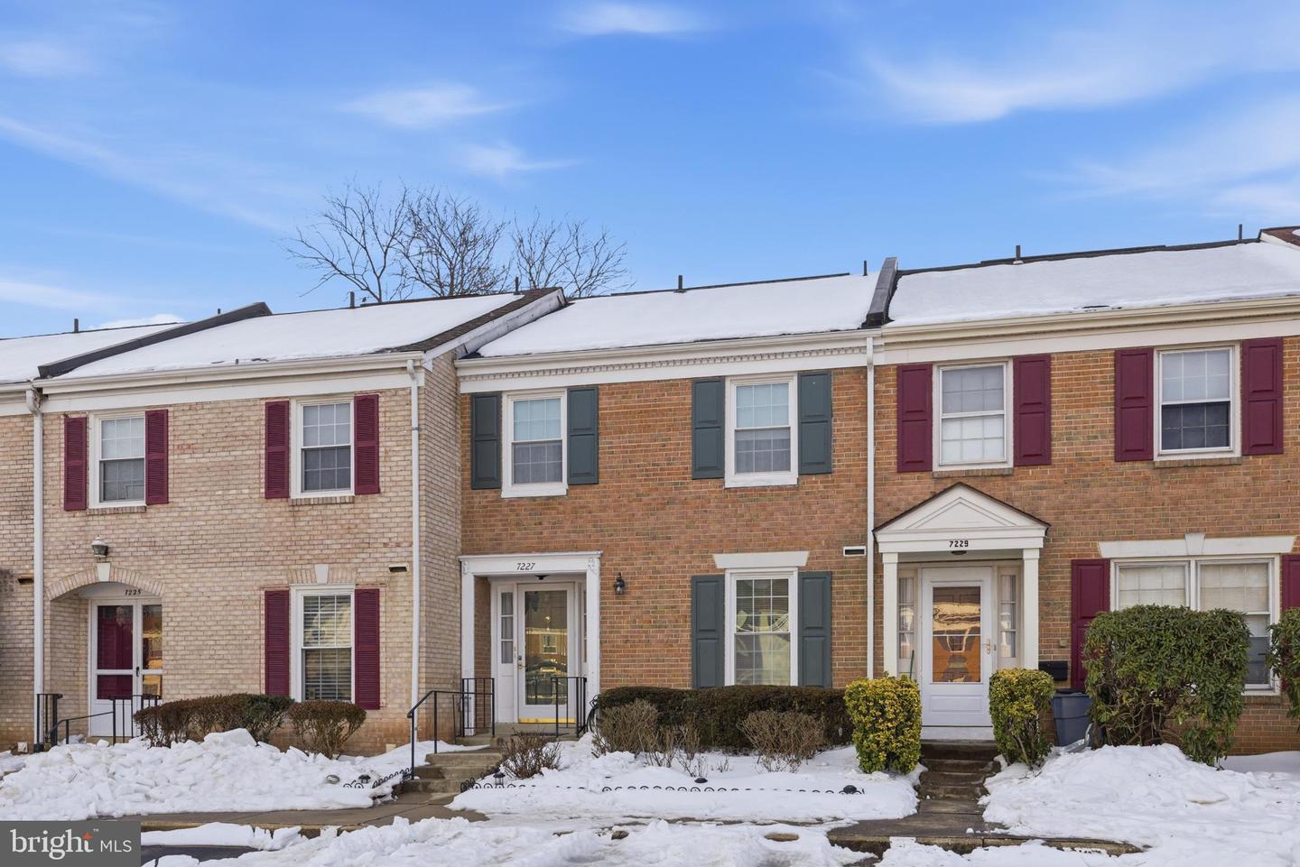 7227 Evanston Road, Springfield