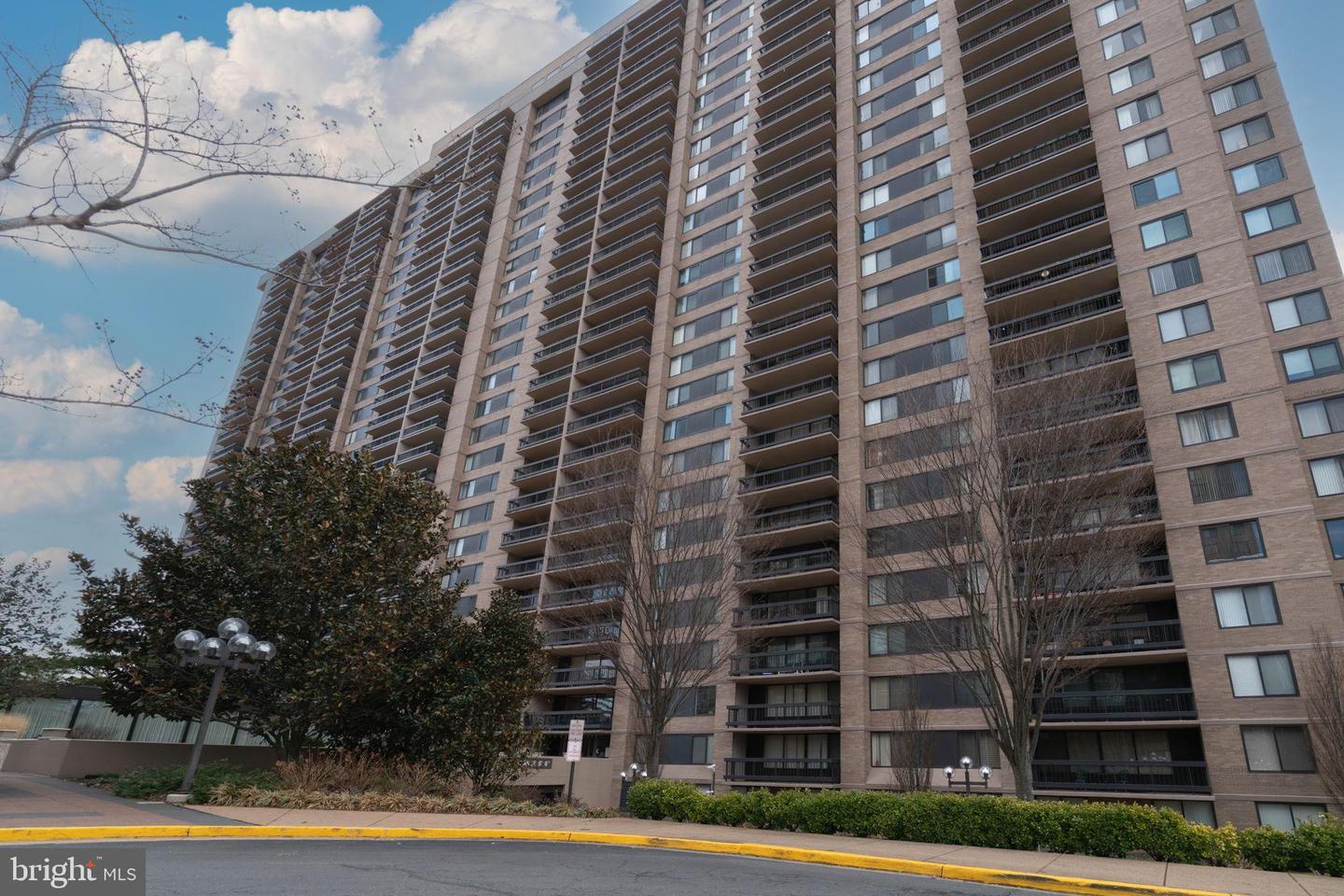 3705 S George Mason Drive #1702s, Falls Church