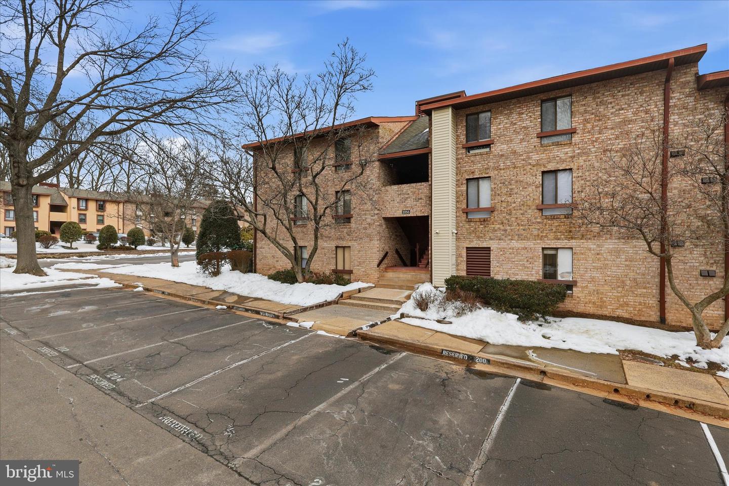 2255 Castle Rock Square #21c, Reston