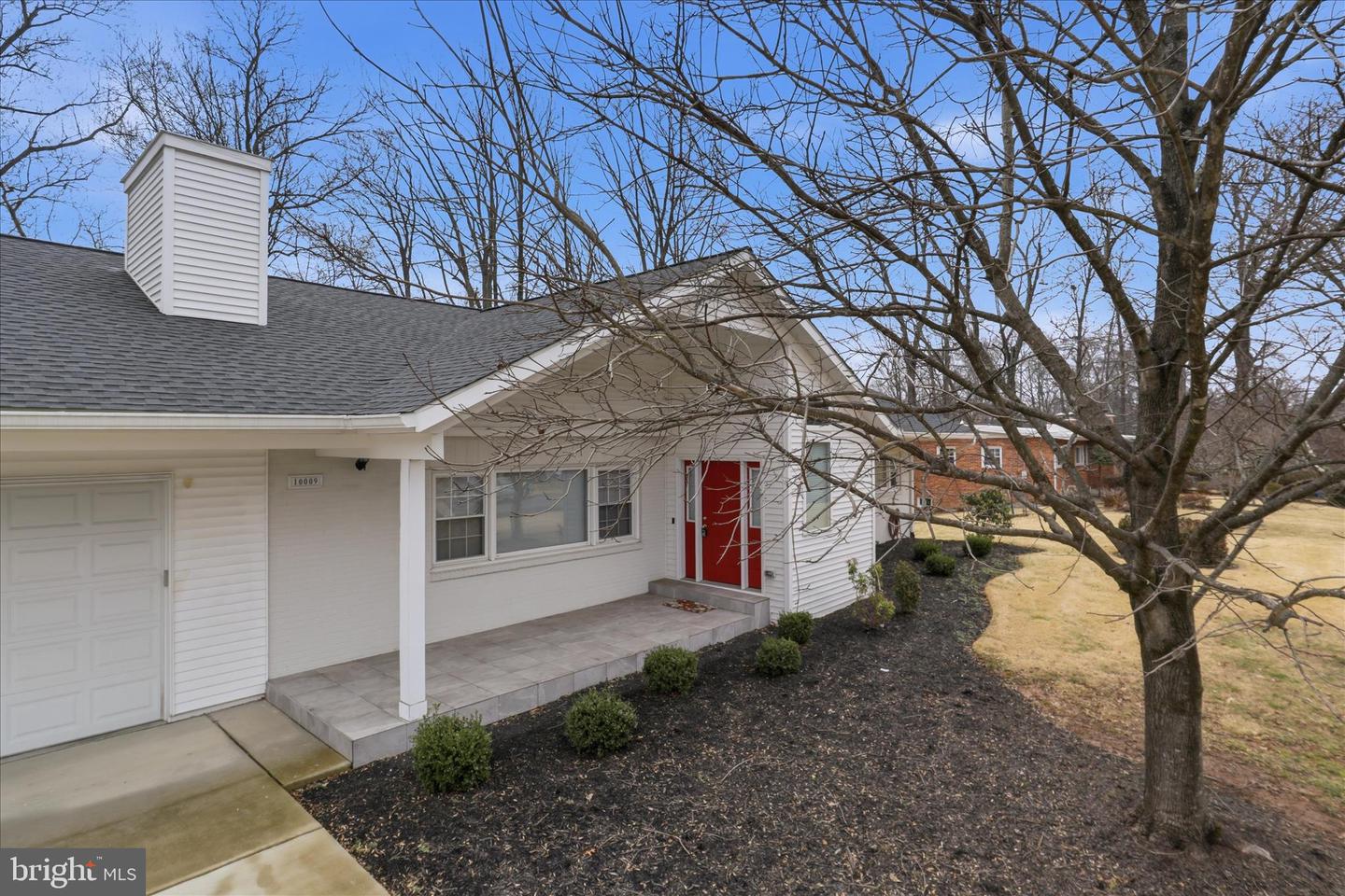 10009 Fairoaks Road, Vienna