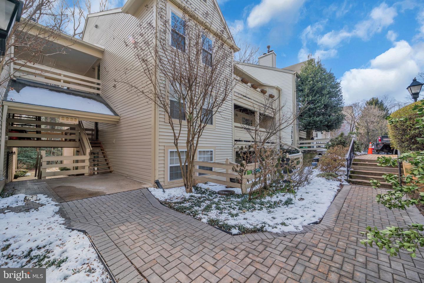 2233 Lovedale Lane #l, Reston
