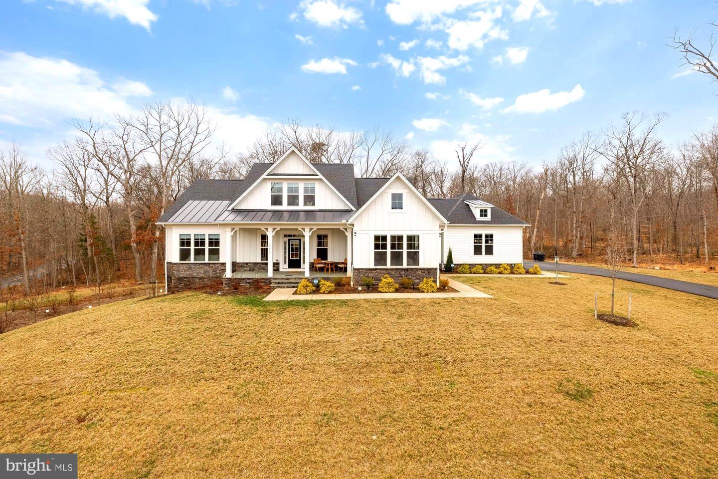 12650 Popes Head Road, Clifton