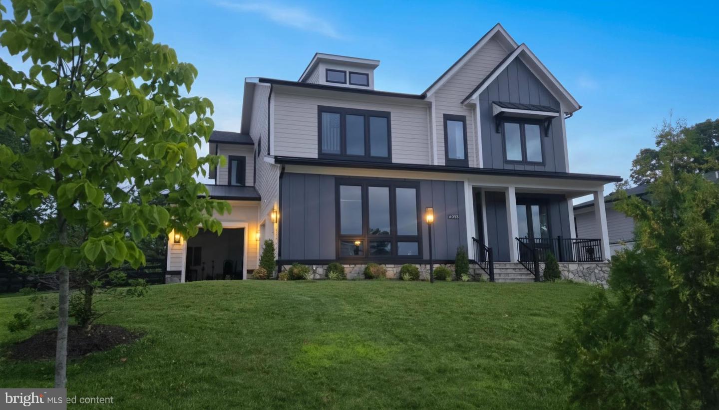 4055 Thornton