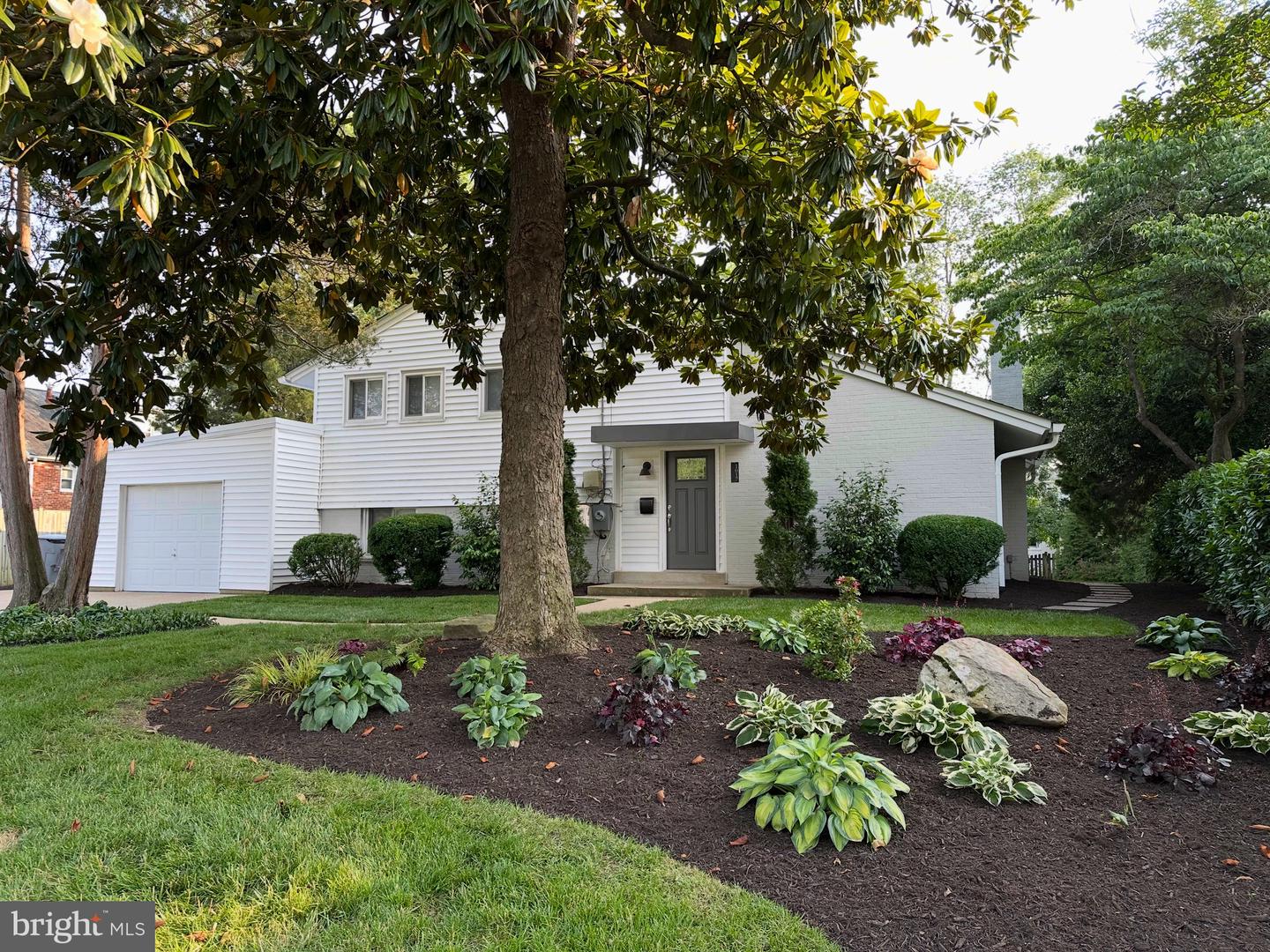 1017 Croton Drive, Alexandria