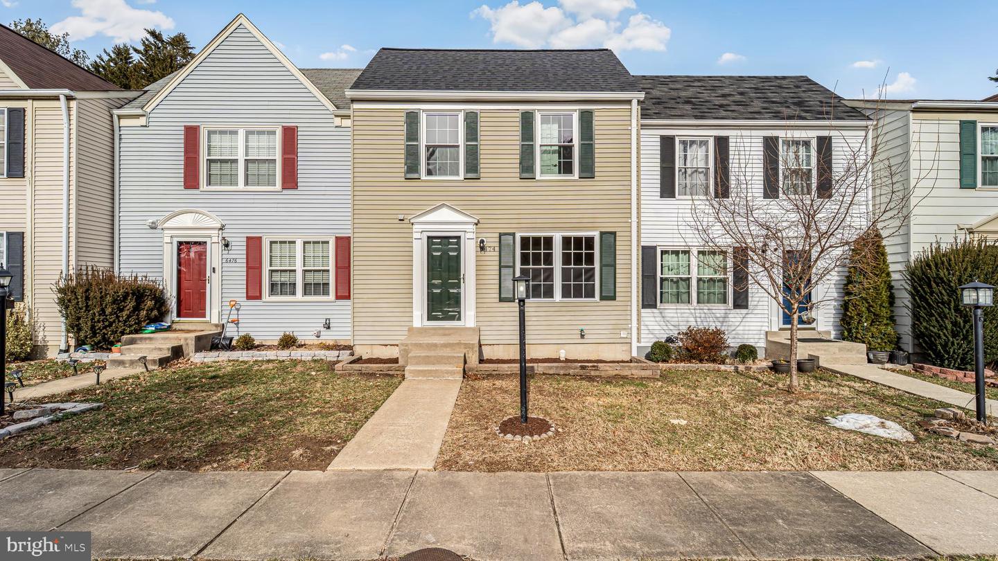6474 Brickleigh Court, Alexandria