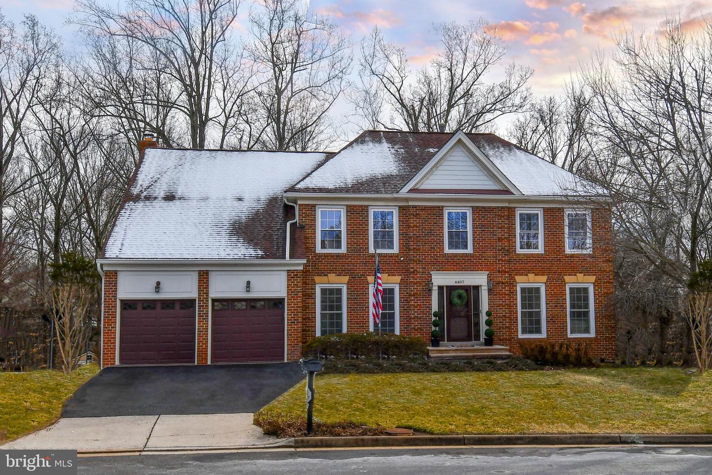 4407 Galesbury Lane, Chantilly