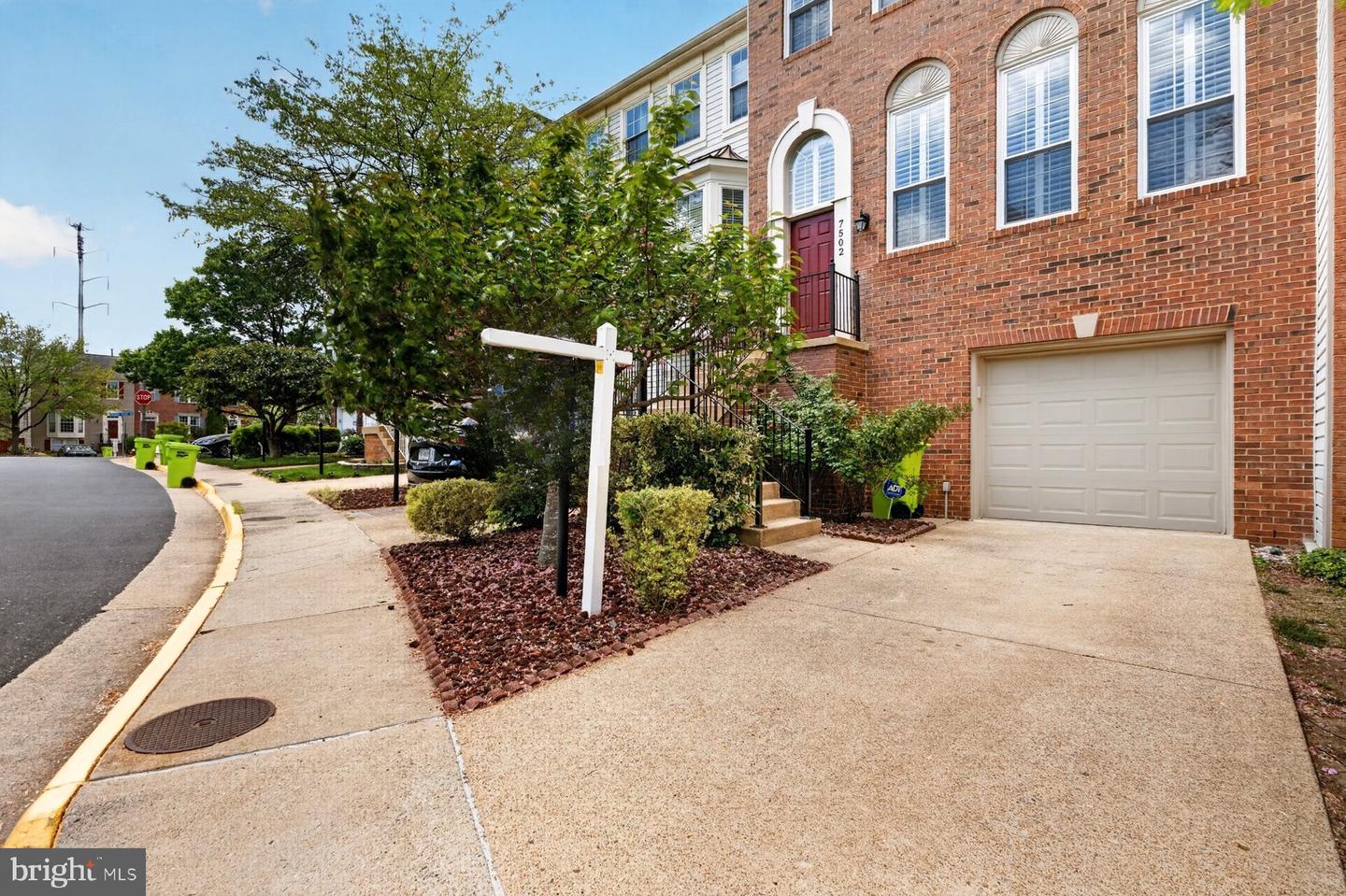 7502 Shirley Hunter Way, Alexandria