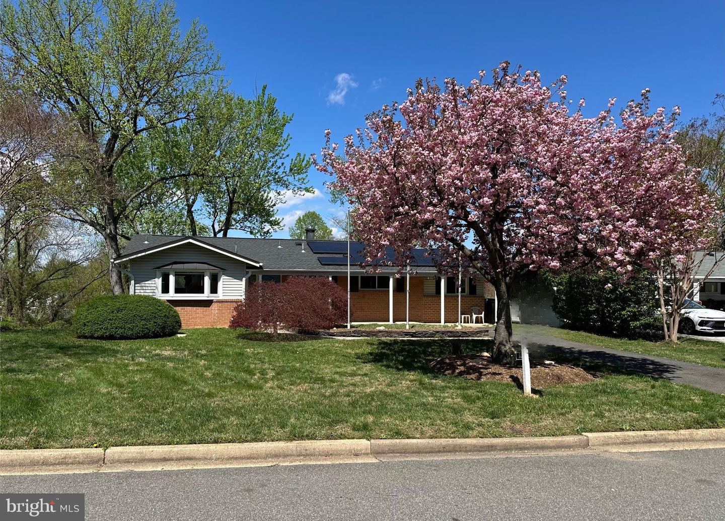 7706 Bristow Drive, Annandale