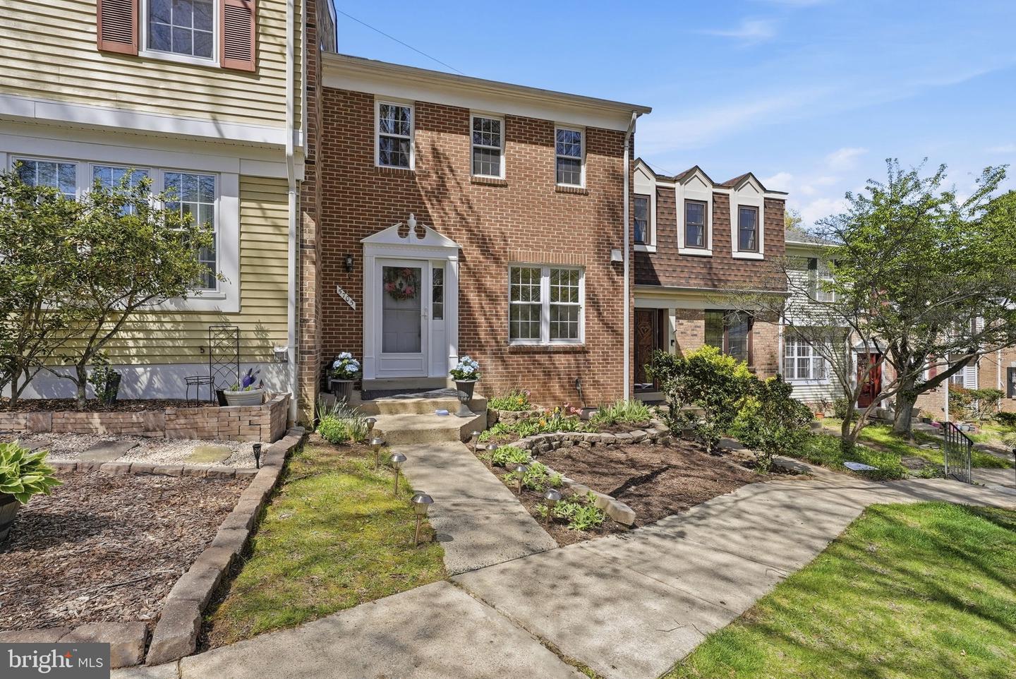 5705 Lawsons Hill Court, Alexandria
