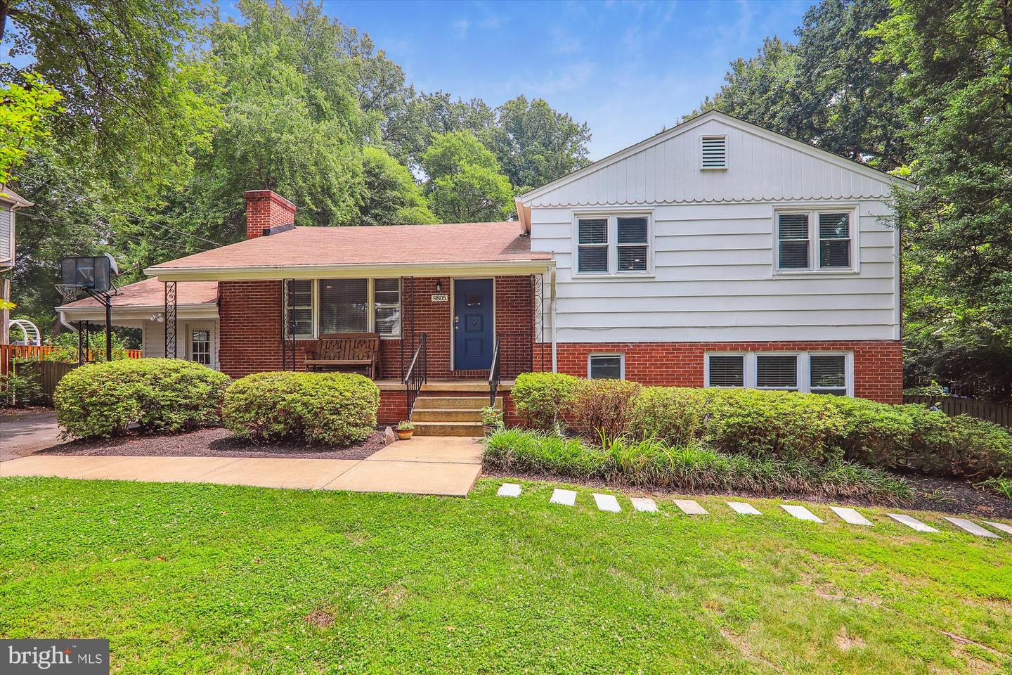 9805 Five Oaks Road, Fairfax