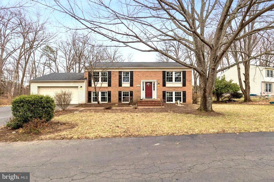 2405 Tatnuck Court, Herndon
