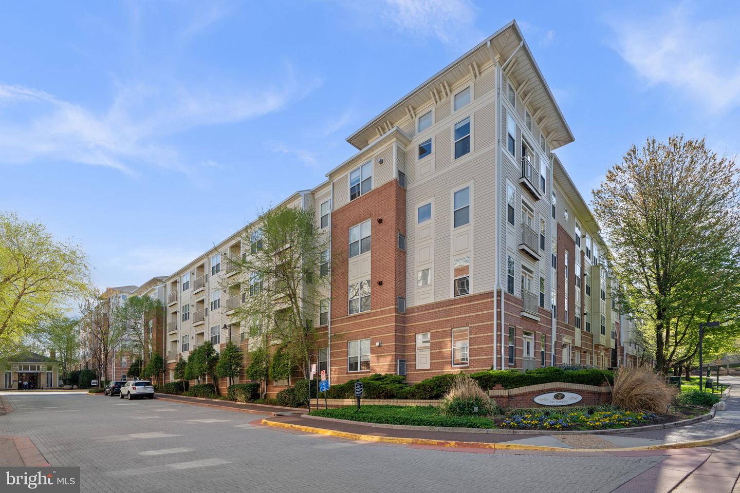 9486 Virginia Center Boulevard #203, Vienna