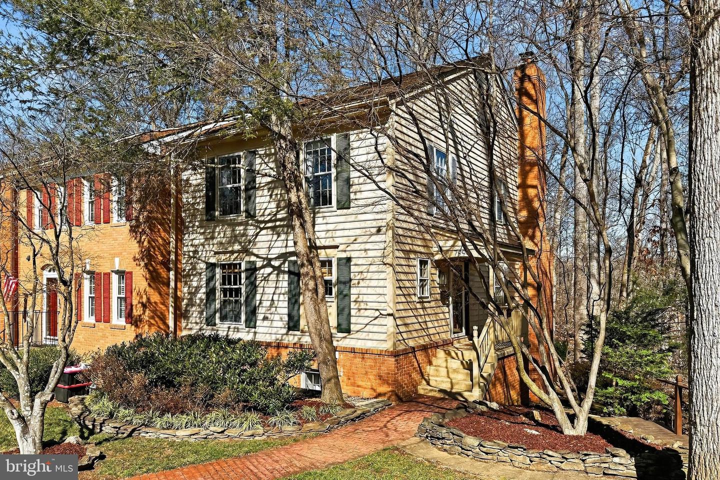 7994 Hidden Bridge Drive, Springfield