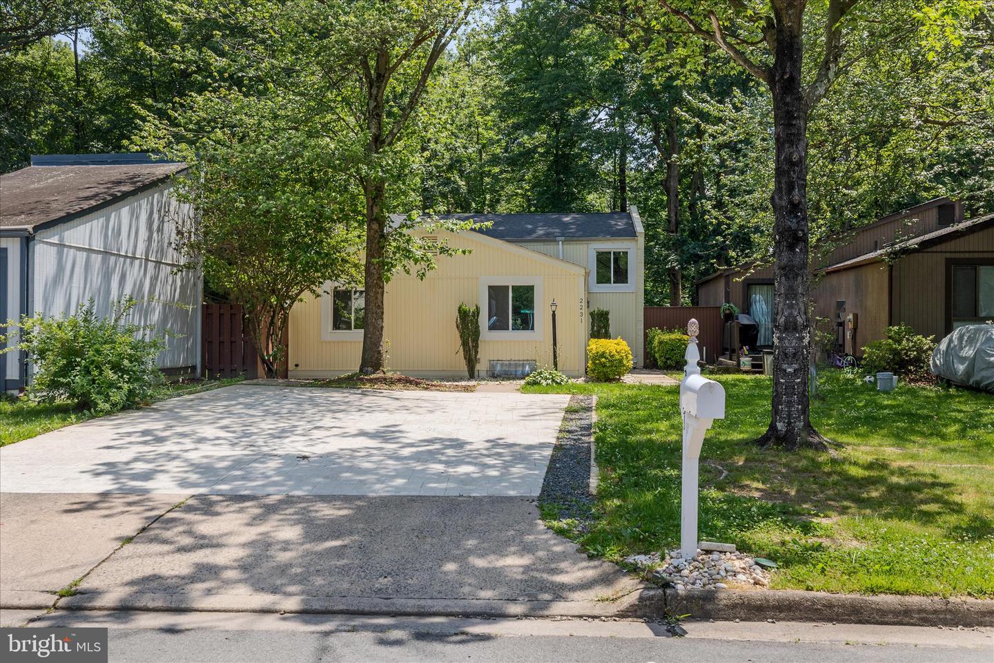 2231 Sanibel Drive