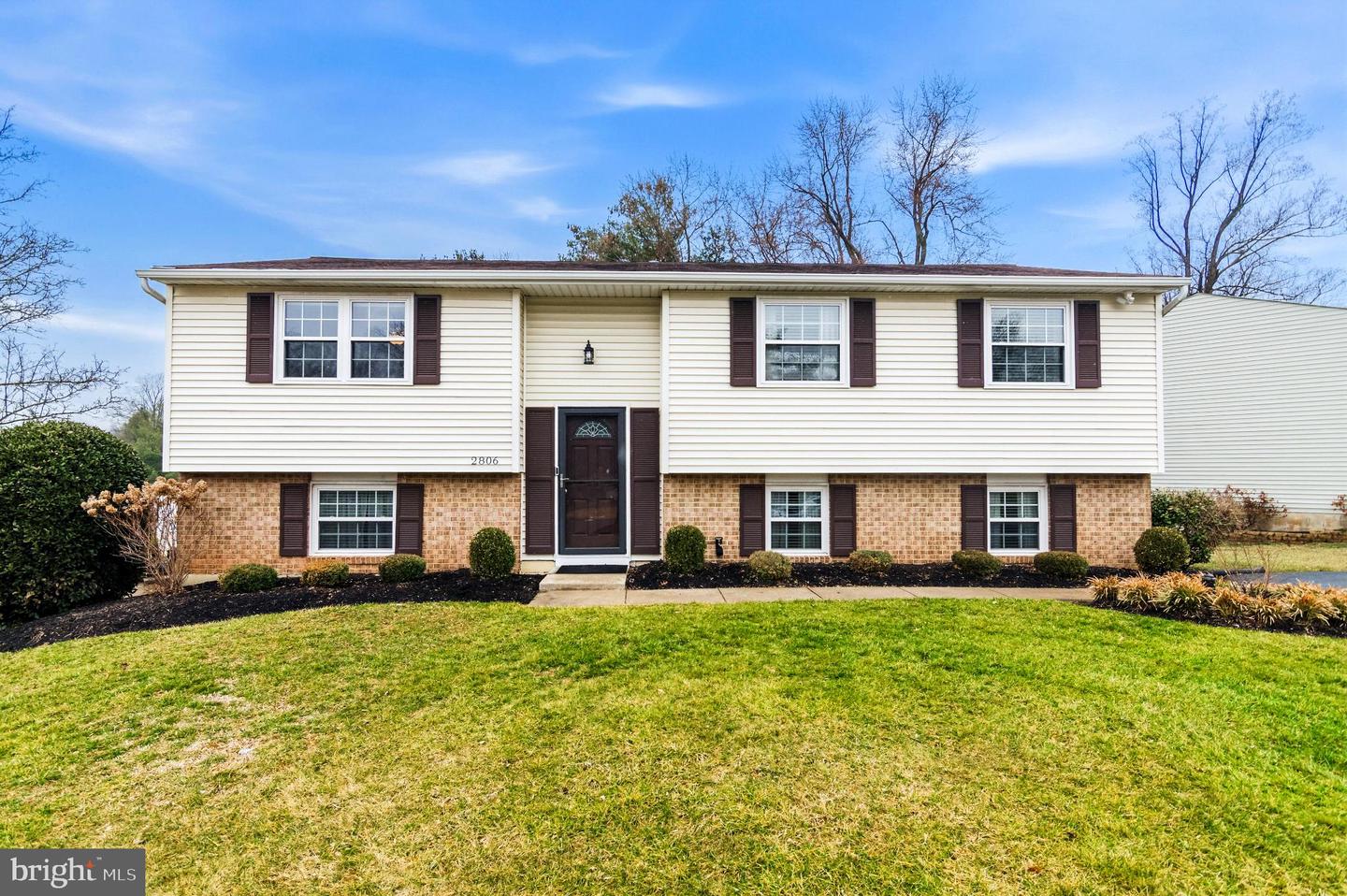 2806 Logway Road, Vienna
