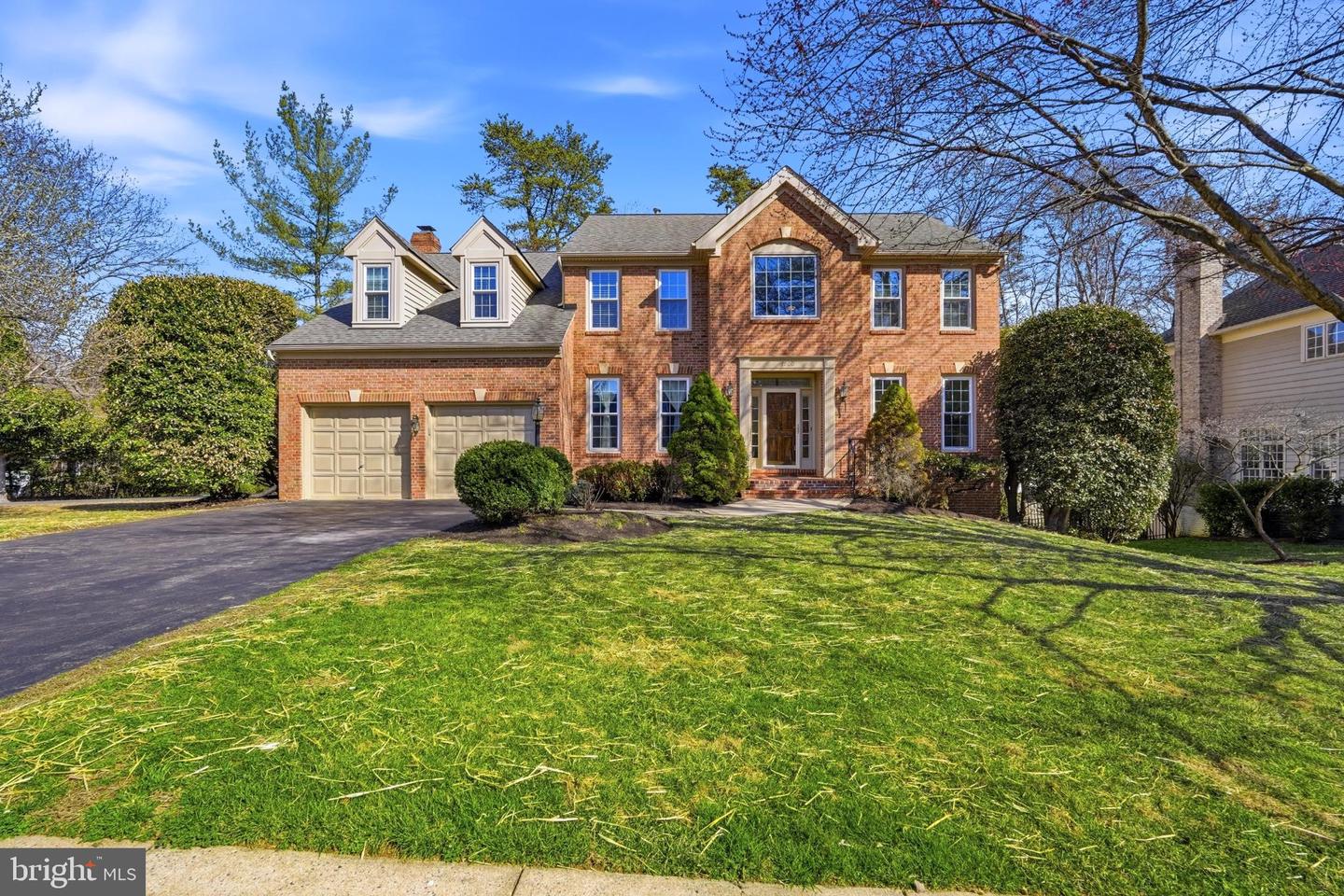 1800 Sunny Creek Cv, Vienna